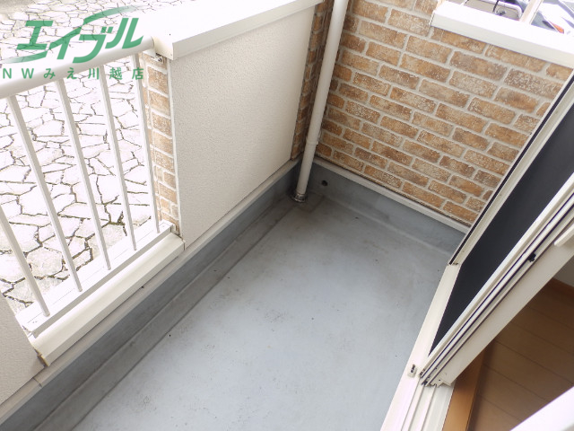 バルコニー　同物件別室画像