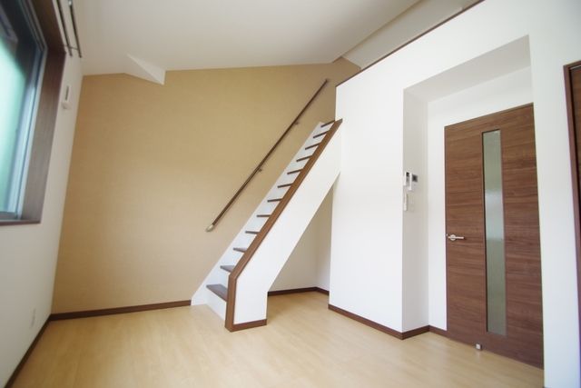 居室・リビング　★明るい洋室★