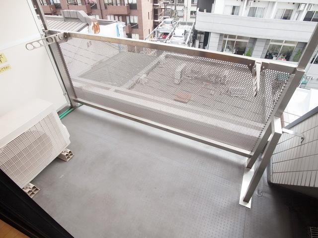 バルコニー　※別室参考写真