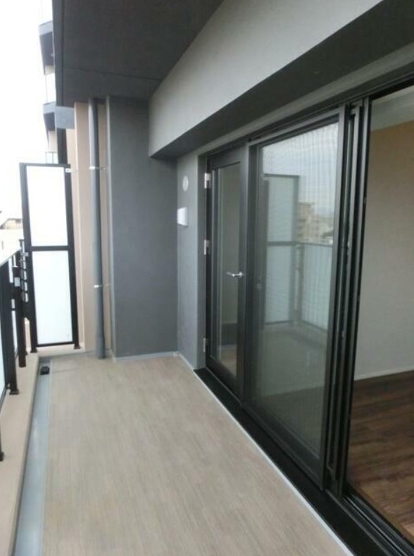 バルコニー　参考写真