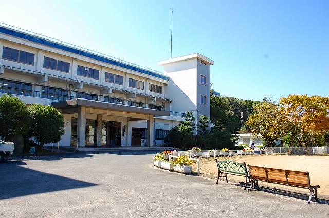 大学・短大　奈良佐保短期大学 生活未来科 生活福祉コース（大学・短大）まで935m