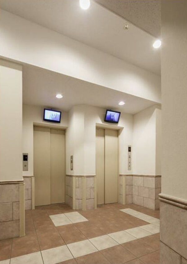 ロビー　エントランス