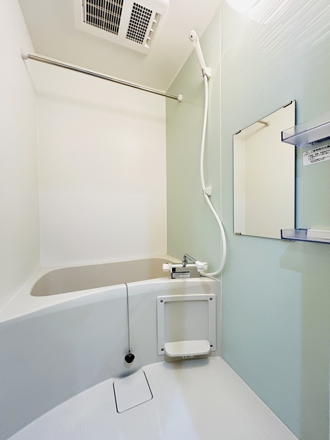 バス・シャワールーム　※１０１号室参考写真