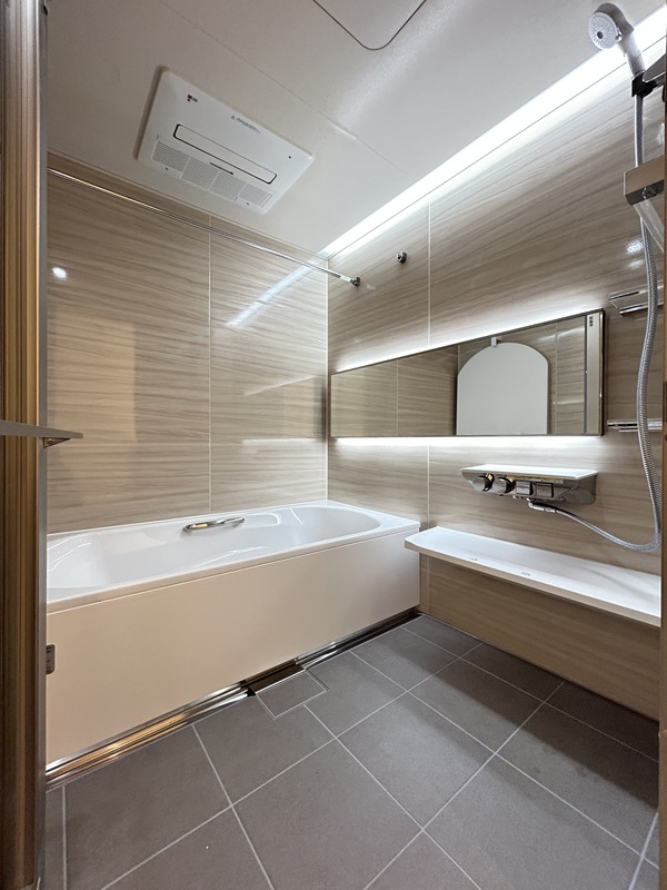 バス・シャワールーム