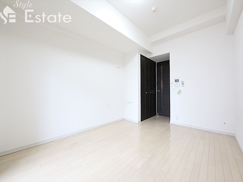 居室・リビング　内装