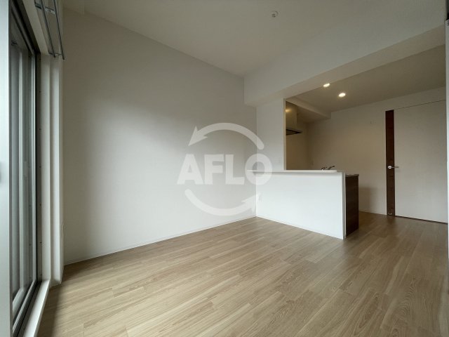 居室・リビング　セレニテ江坂エクラ　リビング