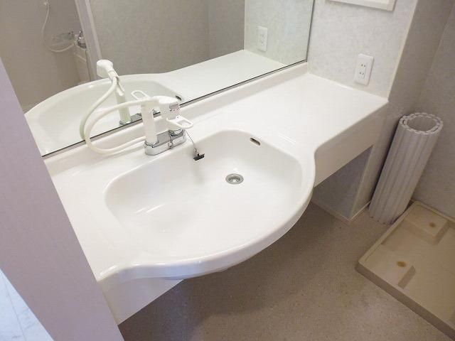 洗面設備　★独立洗面台です★