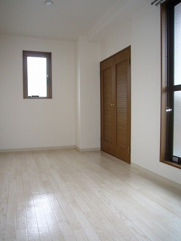 居室・リビング　反転タイプの写真です