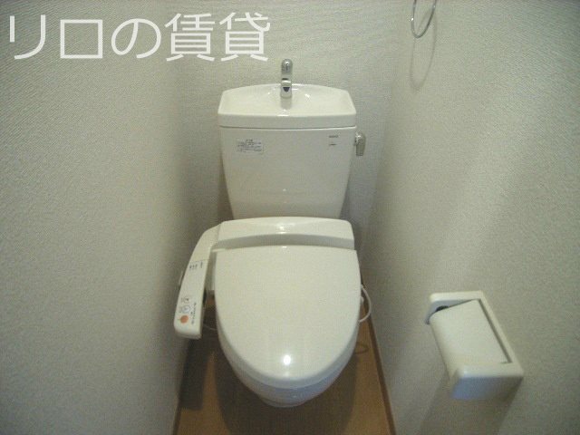 トイレ　同型タイプ