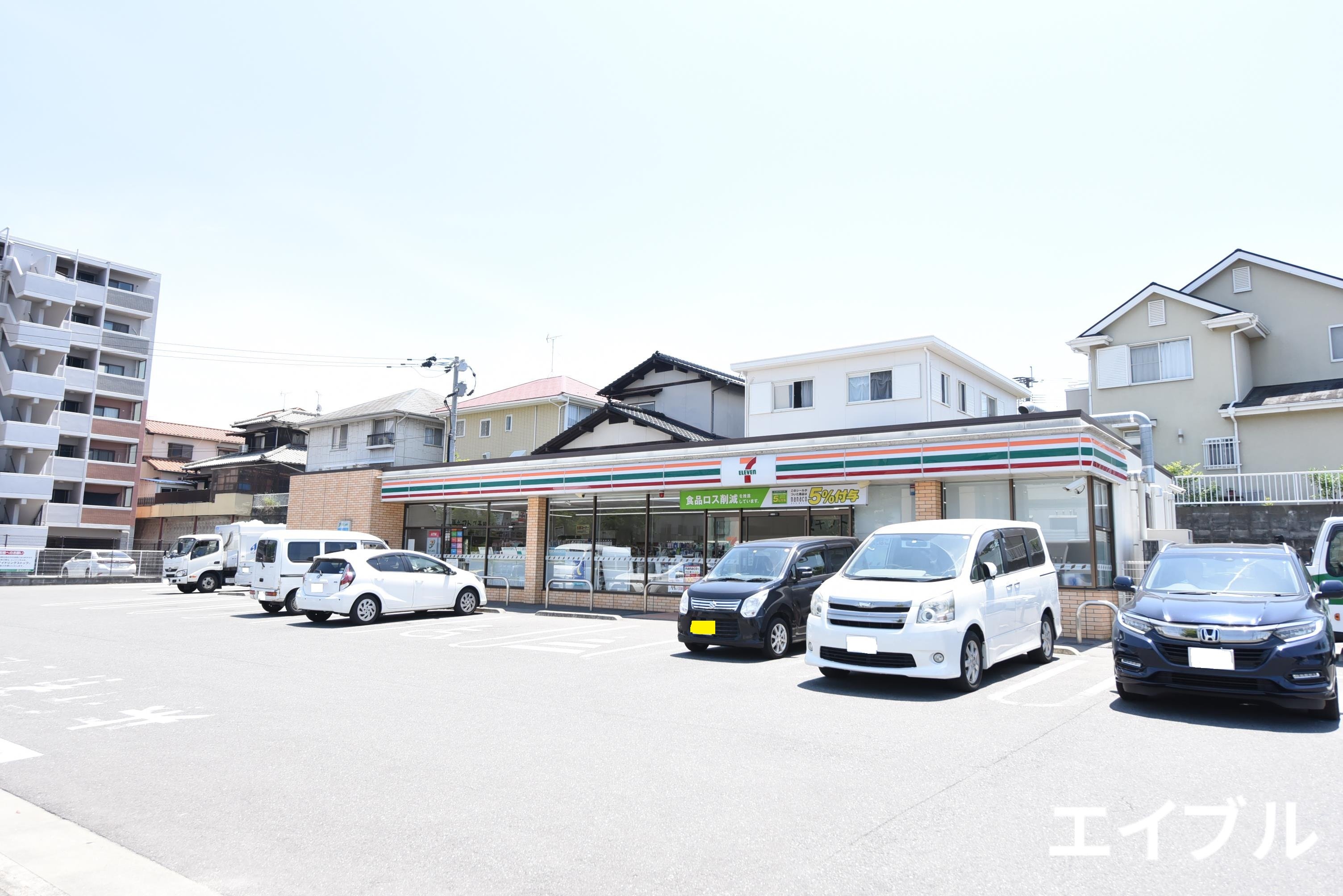 コンビニ　セブンイレブン春日一の谷4丁目店（コンビニ）まで751m