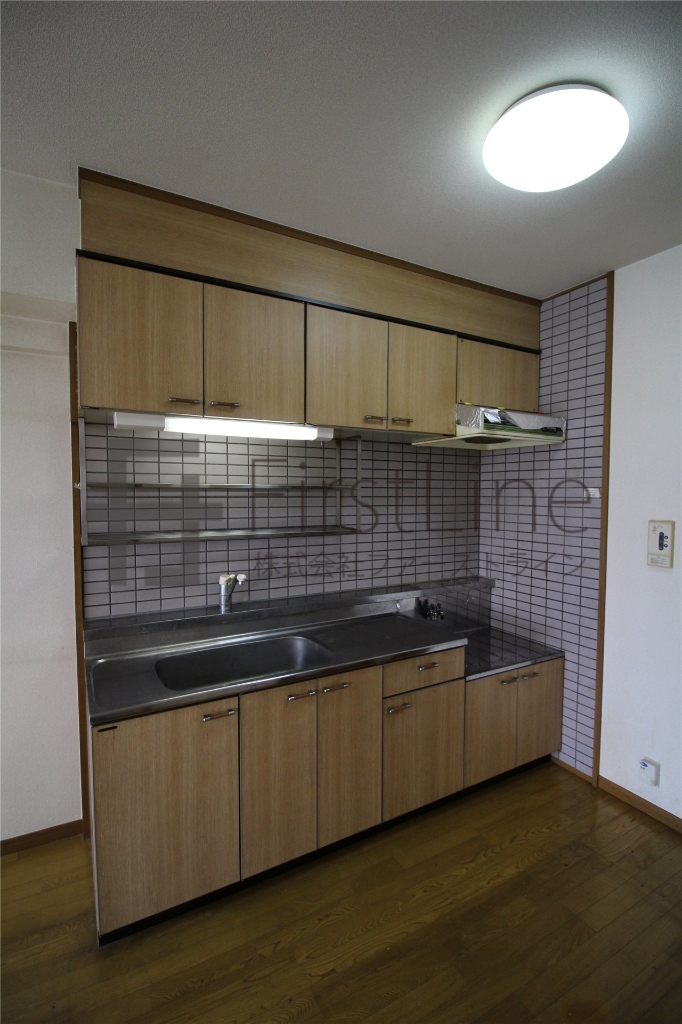 キッチン　※別号室の画像です