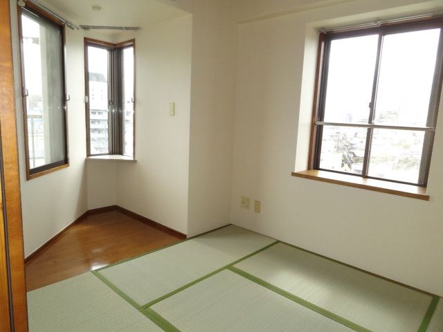 その他部屋・スペース　２面採光角部屋のお部屋