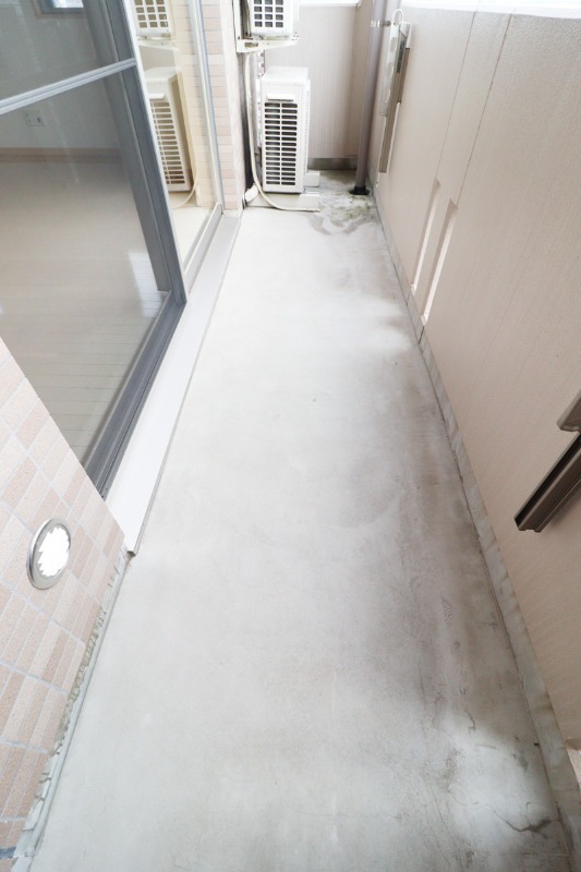 バルコニー　図面と現状に相違がある場合には現状を優先