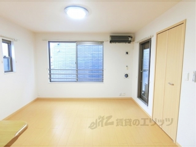 居室・リビング　洋室