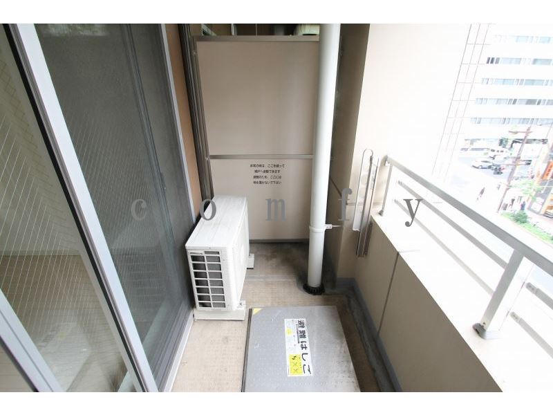 バルコニー　バルコニー