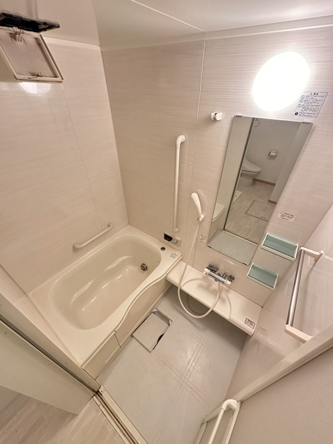 バス・シャワールーム