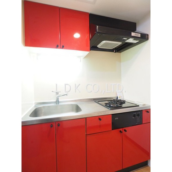 キッチン　真っ赤なリンゴみたいにかわいい♪