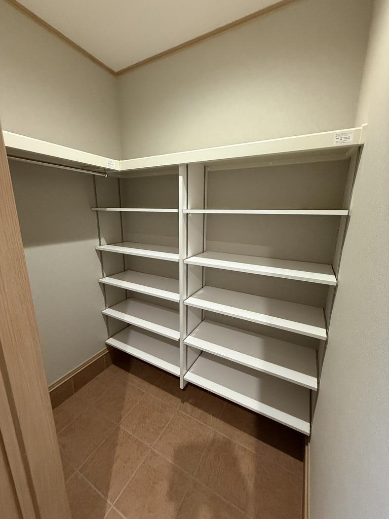 収納　シューズクローゼット