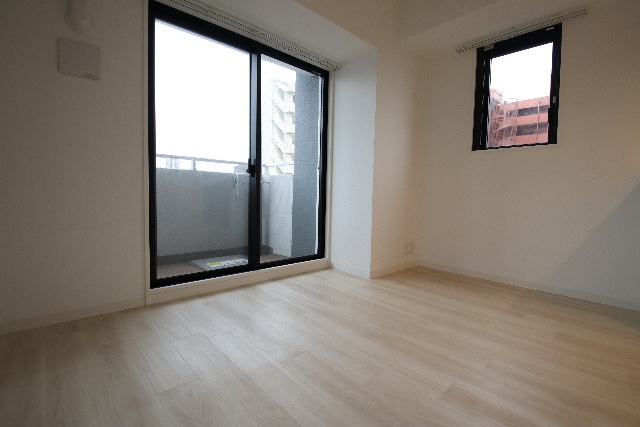 居室・リビング　同タイプ別室の参考写真です。※現況優先