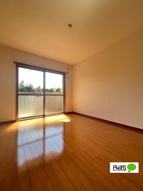 居室・リビング　１０３　同一タイプ