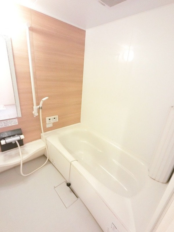 バス・シャワールーム　図面と現状に相違がある場合には現状を優先