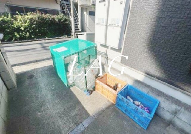 その他共有部分　ごみ置き場です。