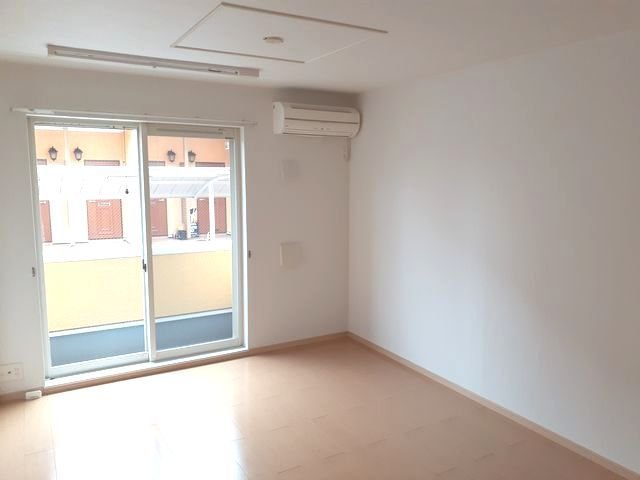 居室・リビング　ゆったり過ごせるリビングです