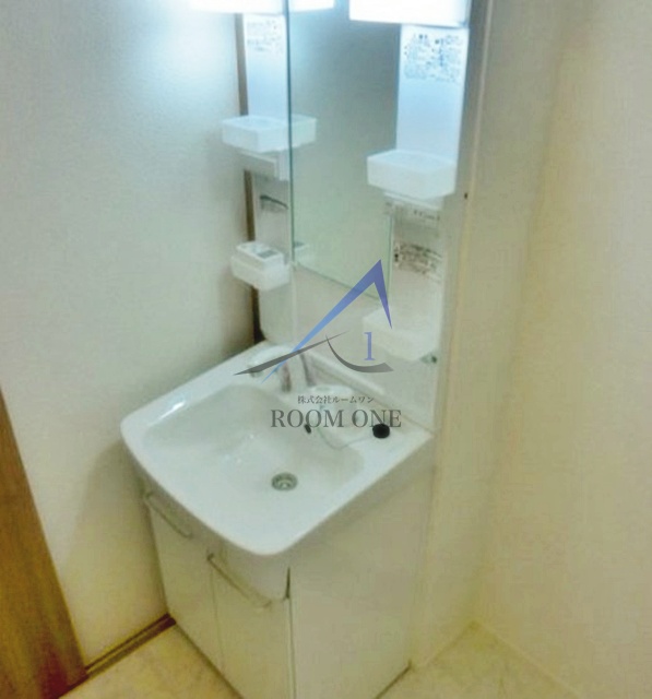 洗面設備　洗面台です。