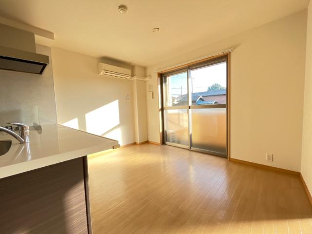 居室・リビング　リビング