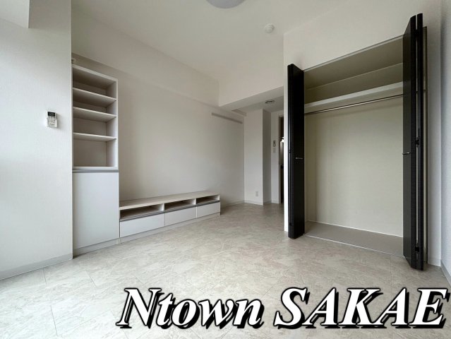 居室・リビング　居間です