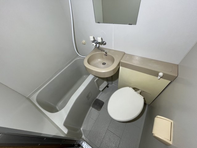 バス・シャワールーム　フローラ山王