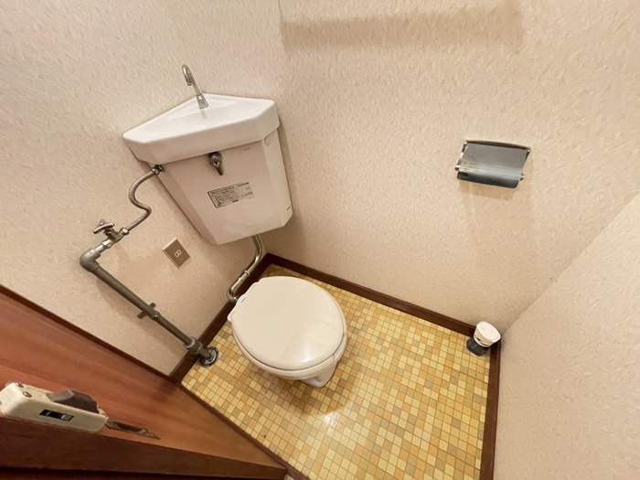 中央マンションのトイレ写真