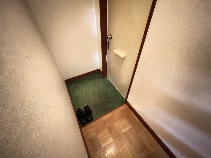 中央マンションの玄関写真