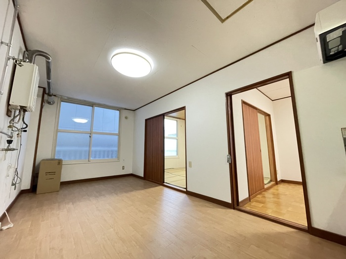 中央マンションの居間写真