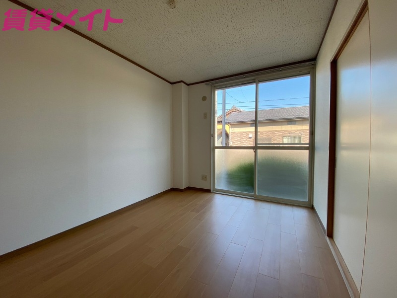 居室・リビング　同型タイプ画像