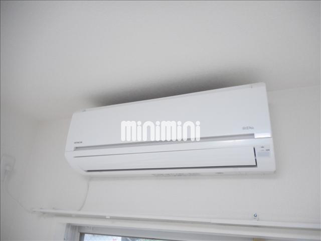 その他設備　２部屋洋室にエアコン１基ずつ付いています♪