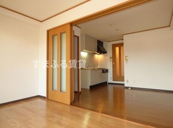 居室・リビング　同仕様　反転