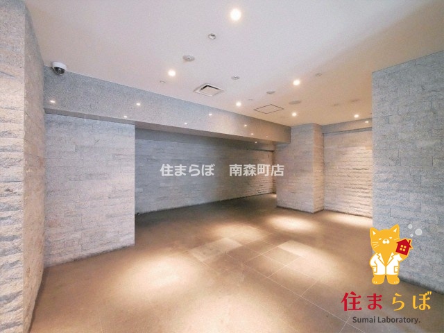 エントランス　共用部の印象も大切に