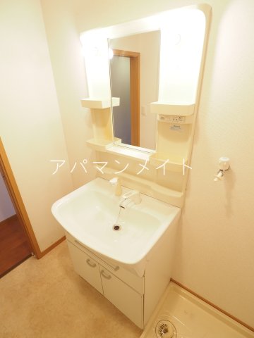 洗面設備　シャンプードレッサーです