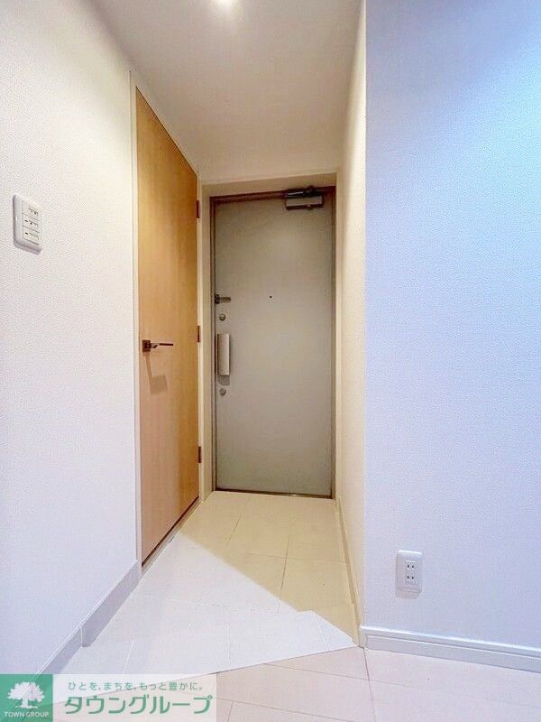 玄関　お部屋探しは株式会社　タウンハウジング　までお気軽にお問合…