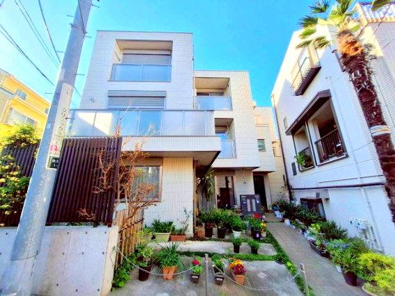 建物外観　★耐震耐火に優れた旭化成ヘーベルメゾン★