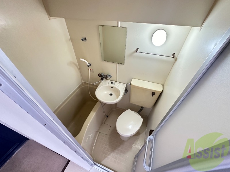 バス・シャワールーム