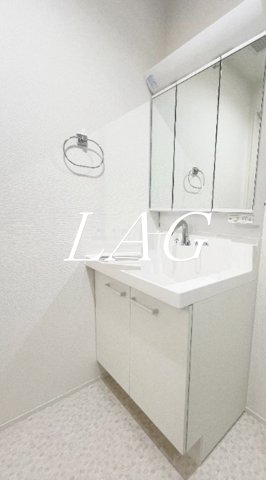 洗面設備　洗面台です。