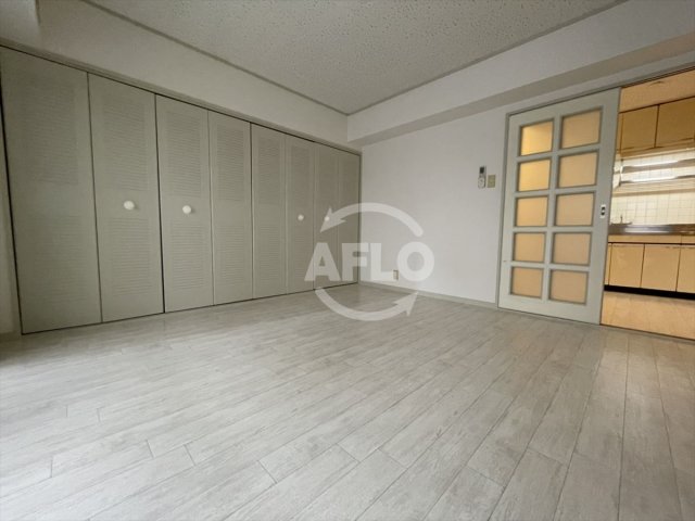 居室・リビング　サンビラ大手前　リビング