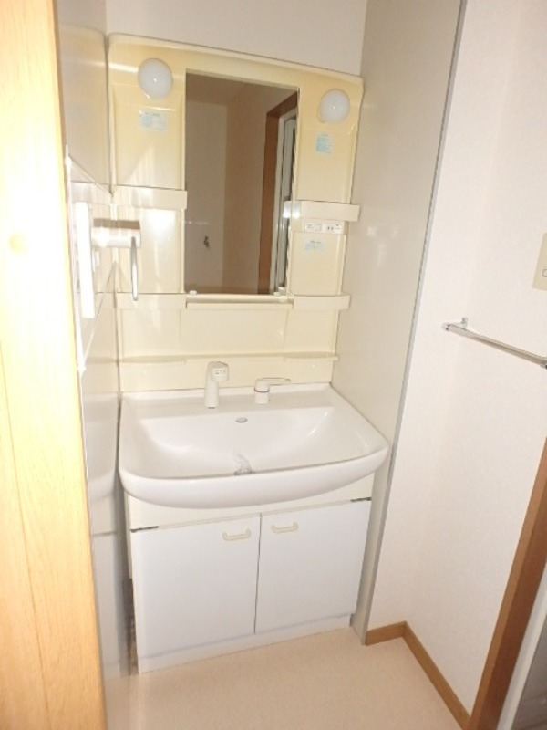 洗面設備　図面と現状に相違がある場合には現状を優先