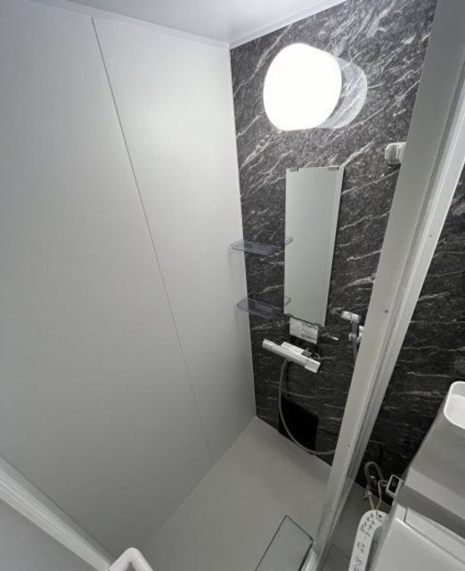 バス・シャワールーム　シャワールーム