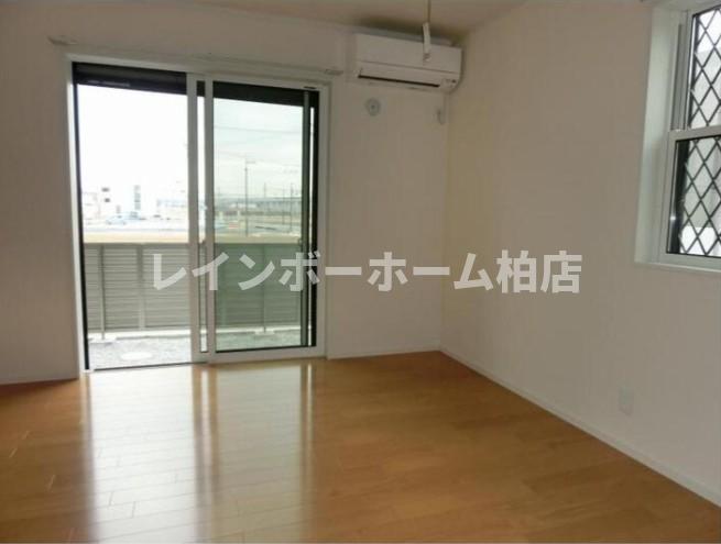 居室・リビング　おしゃれな居間です