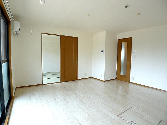 居室・リビング　リビング