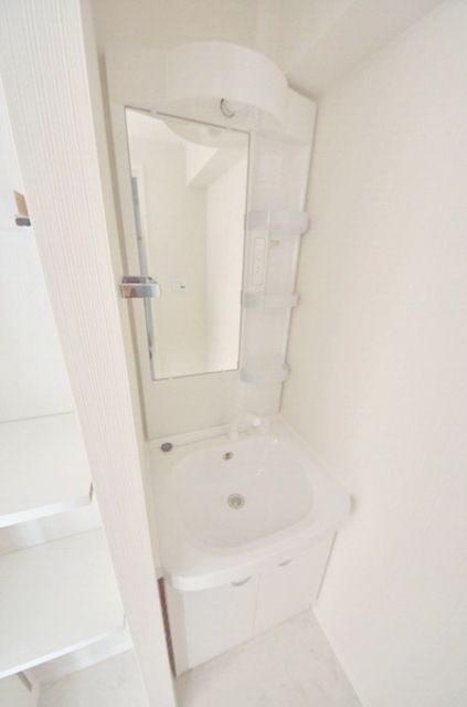 洗面設備　独立洗面台