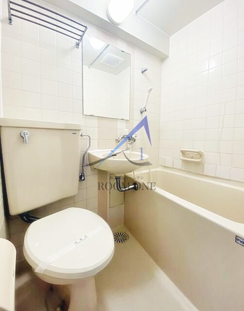 バス・シャワールーム　お風呂です。